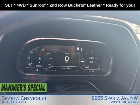 Used 2022 GMC Yukon SLT AWD/4WD image 11
