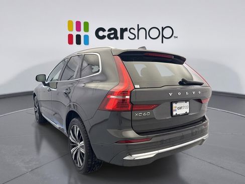 Used 2023 Volvo XC60 B5 Plus w/ Climate Package AWD/4WD image 3