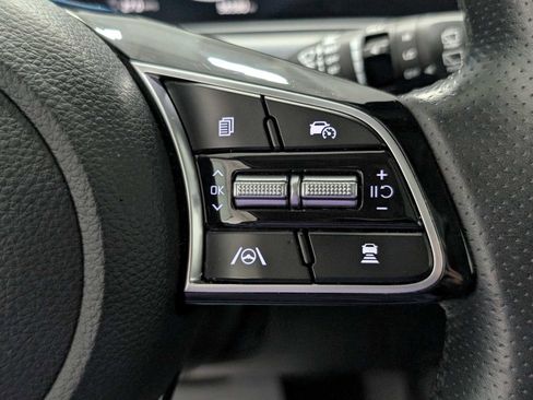 Certified 2024 Kia Seltos SX w/ SX Sunroof Package AWD/4WD image 38