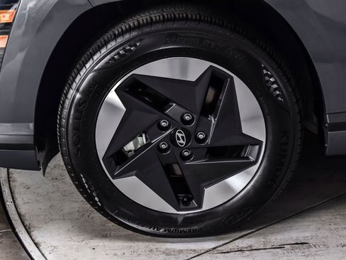 Used 2024 Hyundai Kona SEL FWD image 10