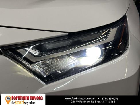 Used 2023 Toyota RAV4 LE AWD/4WD image 10