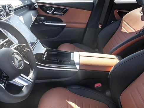 New 2026 Mercedes-Benz GLC 300 4MATIC image 11