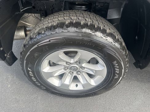 Used 2022 RAM 1500 Laramie image 16