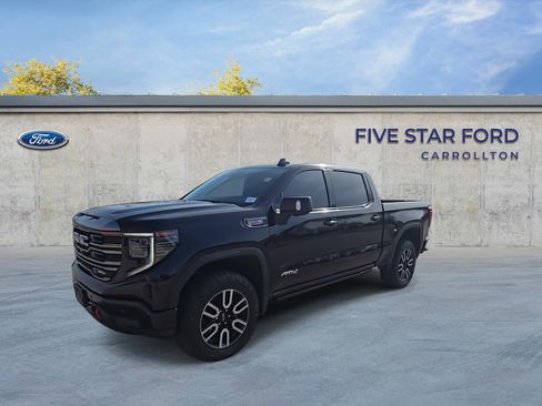 Used 2023 GMC Sierra 1500 AT4 w/ Technology Package image 4