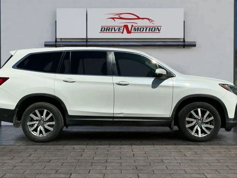 Used 2021 Honda Pilot EX image 3