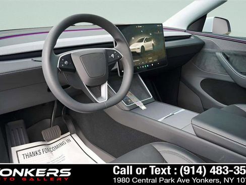 Used 2026 Tesla Model Y Long Range image 40