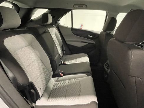 Used 2023 Chevrolet Equinox LS image 22