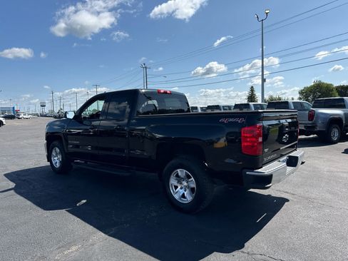 Used 2017 Chevrolet Silverado 1500 LT AWD/4WD image 3