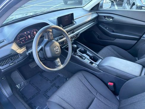 Used 2025 Honda Accord LX image 18