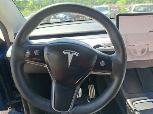 Used 2022 Tesla Model Y Performance AWD/4WD image 23