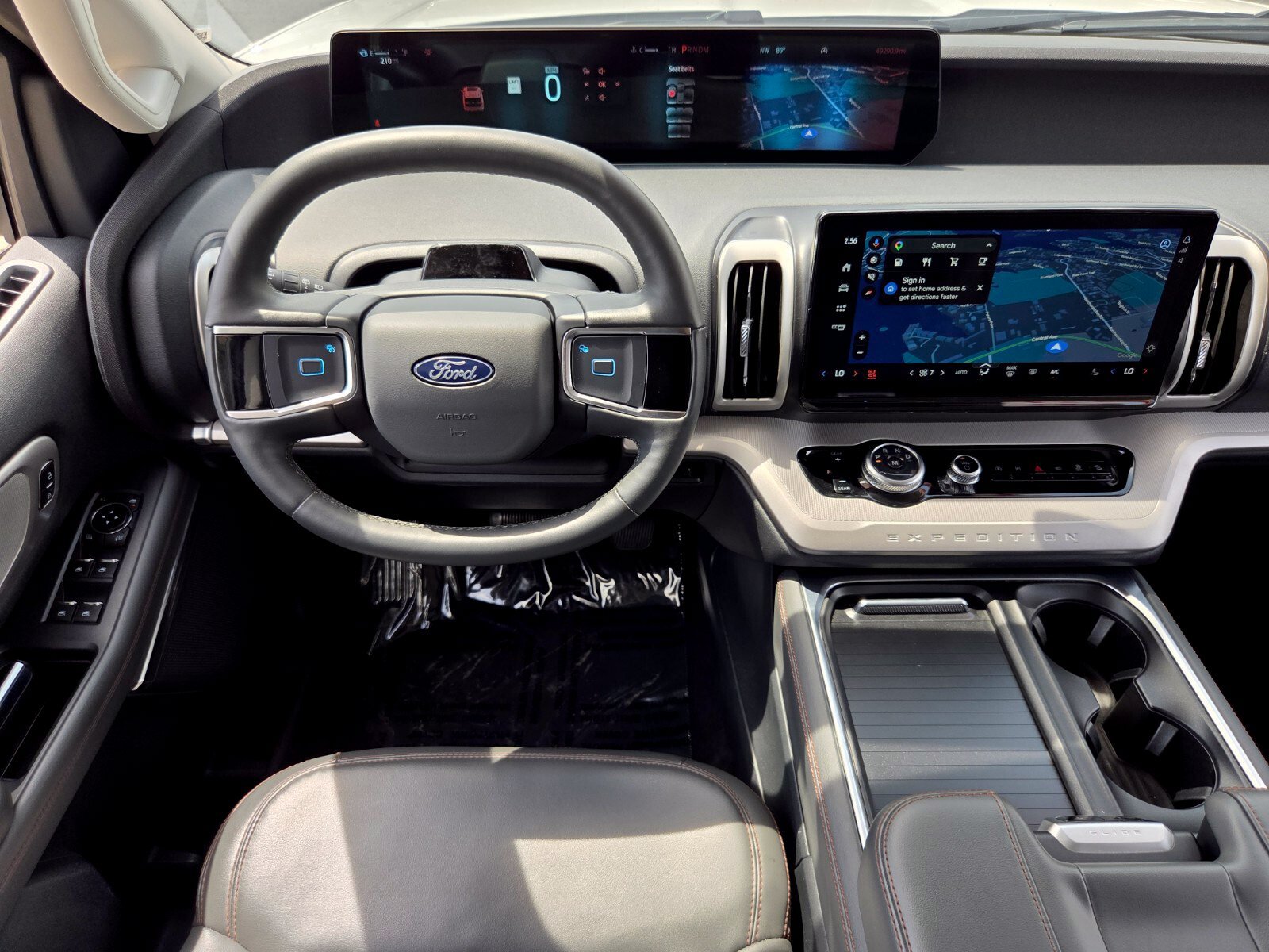 Used 2025 Ford Expedition Active AWD/4WD image 14