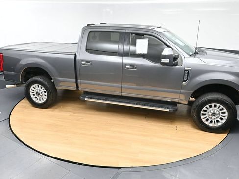 Used 2021 Ford F350 XLT w/ XLT Premium Package AWD/4WD image 8