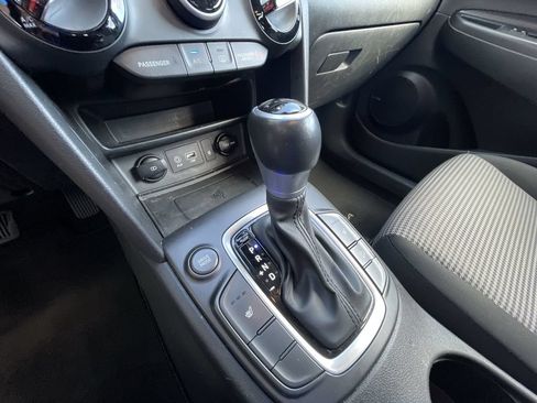Used 2020 Hyundai Kona SEL Plus FWD image 16