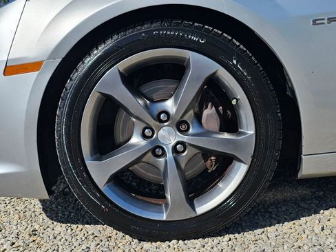Used 2014 Chevrolet Camaro SS w/ RS Package RWD image 9