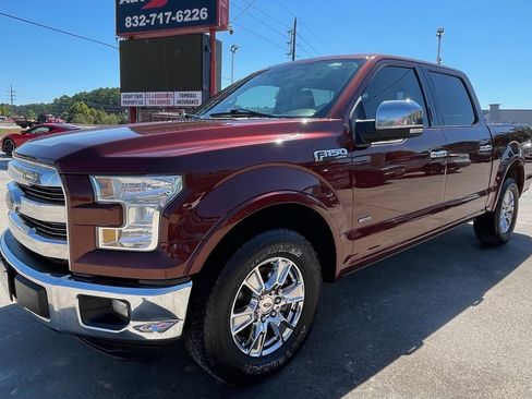 Used 2015 Ford F150 Lariat image 4