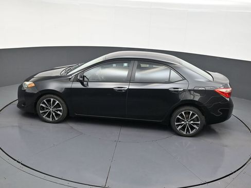 Used 2018 Toyota Corolla LE image 14