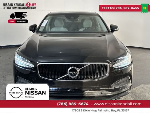 Used 2018 Volvo S90 T5 Momentum w/ Convenience Package image 4