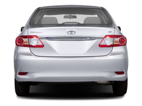 Used 2013 Toyota Corolla LE FWD image 5