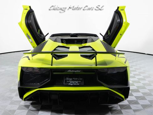 Used 2016 Lamborghini Aventador LP 750-4 Superveloce AWD/4WD image 17
