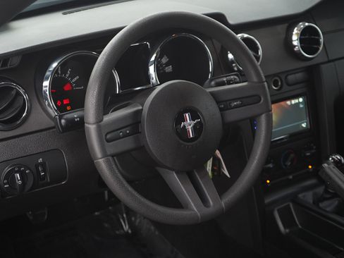 Used 2007 Ford Mustang Coupe RWD image 20