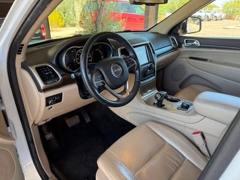 Used 2014 Jeep Grand Cherokee Limited AWD/4WD image 20