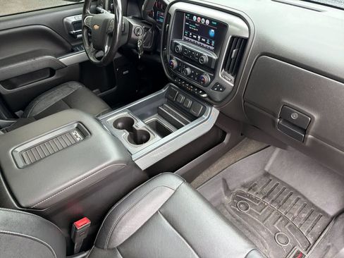 Used 2018 Chevrolet Silverado 2500 LTZ w/ Duramax Plus Package AWD/4WD image 15