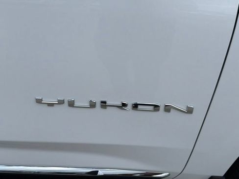 Certified 2025 GMC Yukon Elevation AWD/4WD image 32