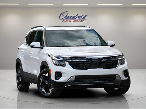 Used 2024 Kia Seltos EX AWD/4WD image 1