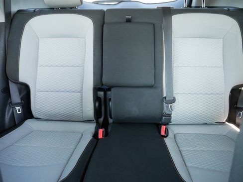 Used 2018 GMC Terrain SLE w/ Driver Convenience Package image 13