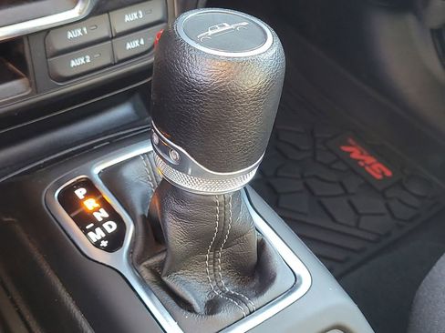 Used 2024 Jeep Gladiator Sport image 23