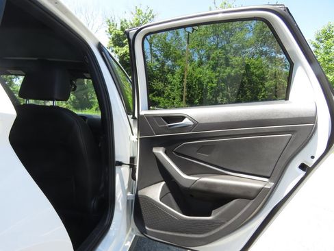 Used 2021 Volkswagen Jetta GLI FWD image 15