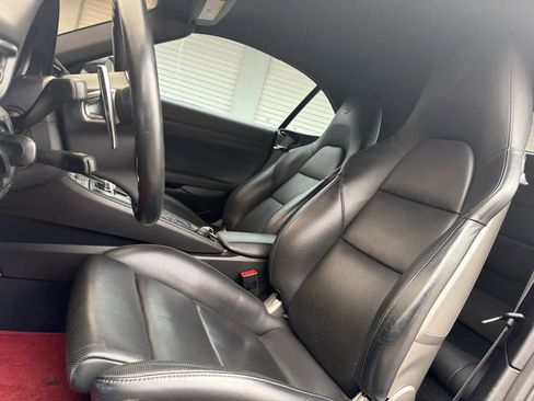 Used 2013 Porsche 911 Carrera S image 21