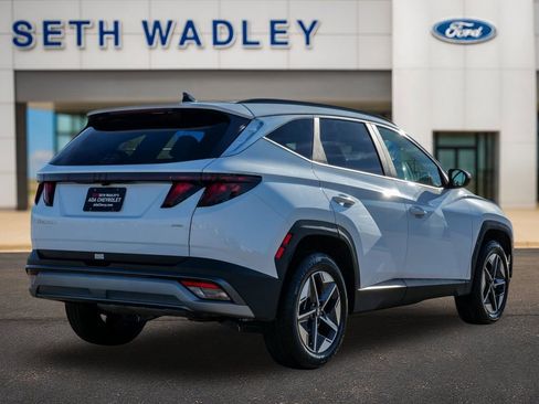 Used 2025 Hyundai Tucson SEL AWD/4WD image 7