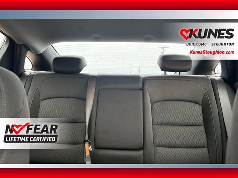 Used 2024 Chevrolet Malibu LT image 12