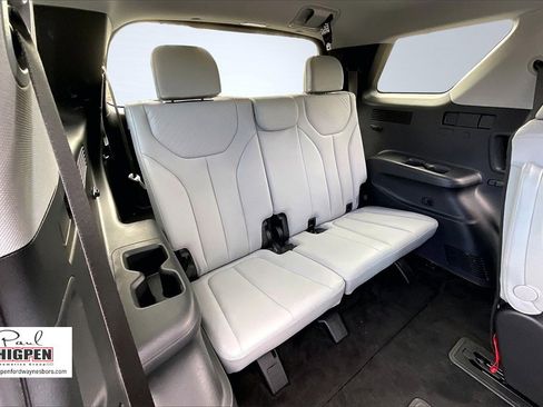 Used 2025 Hyundai Palisade SEL image 27