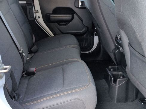 Used 2024 Jeep Wrangler Unlimited Sport image 23