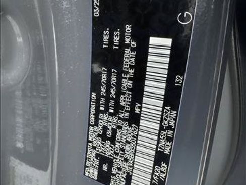 Certified 2025 Toyota 4Runner SR5 AWD/4WD image 22