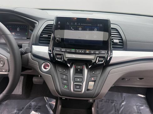 Used 2023 Honda Odyssey EX-L image 14