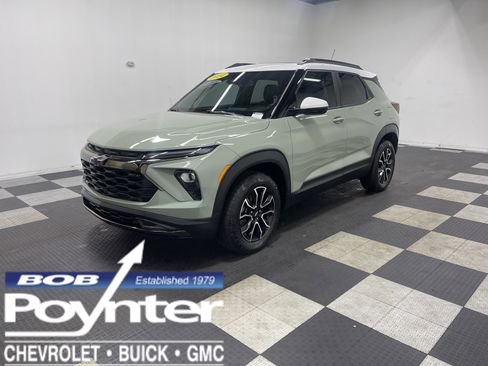 Used 2024 Chevrolet TrailBlazer ACTIV w/ Convenience Package image 1