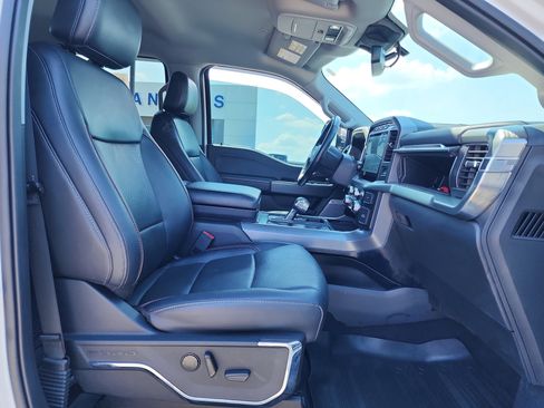 Used 2022 Ford F150 Lariat image 18