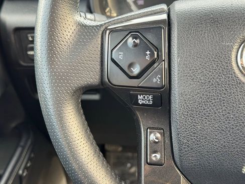 Used 2021 Toyota 4Runner Nightshade image 28