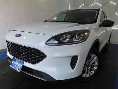 Used 2022 Ford Escape SE