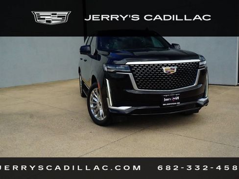 Used 2023 Cadillac Escalade Premium Luxury AWD/4WD image 6