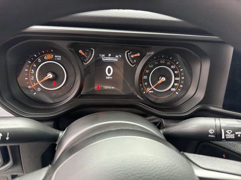 Used 2026 Jeep Wrangler Unlimited Sport AWD/4WD image 18