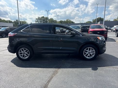 Used 2024 Ford Edge SEL w/ Convenience Package AWD/4WD image 6