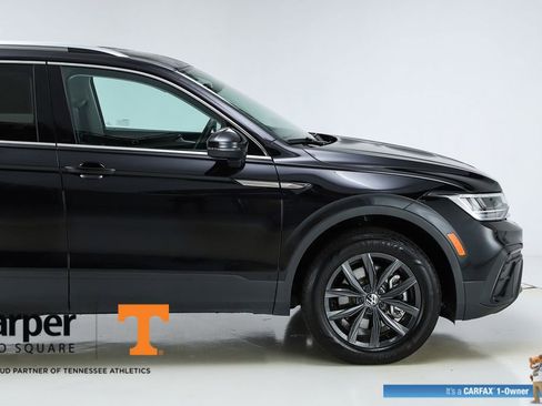 Used 2024 Volkswagen Tiguan SE image 49
