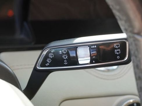 Used 2019 Lincoln Navigator L Reserve image 32