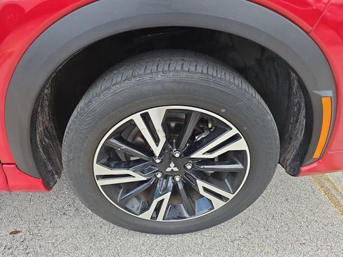 Used 2024 Mitsubishi Eclipse Cross SEL AWD/4WD image 7