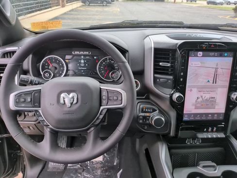 New 2026 RAM 1500 Big Horn AWD/4WD image 32