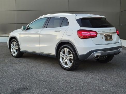 Used 2020 Mercedes-Benz GLA 250 4MATIC image 3